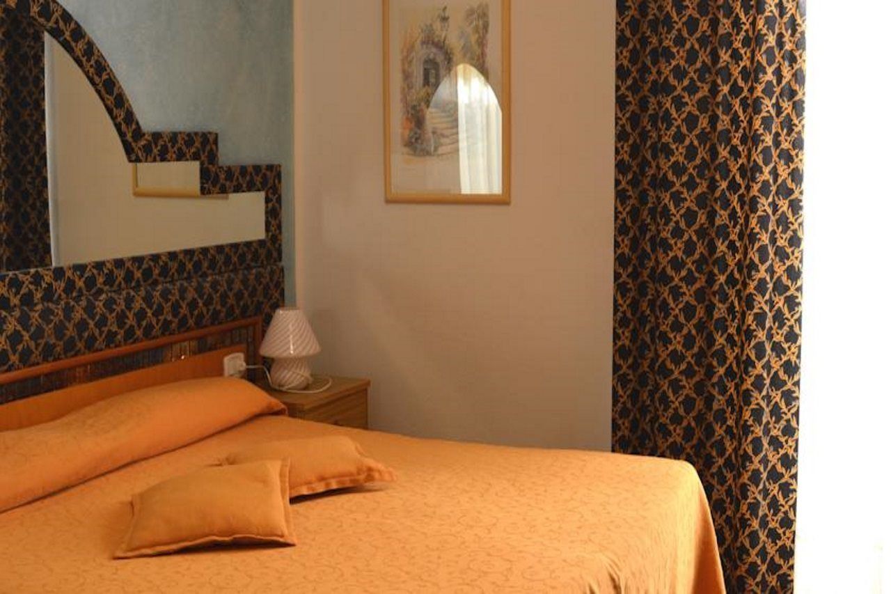 Hotel Bellariva Лидо-ди-Езоло Экстерьер фото